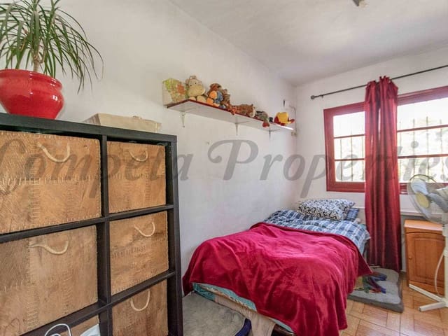 Image No.15-6 Bed Villa for sale