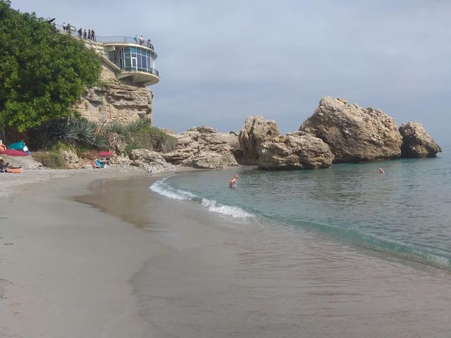 Image No.19-3 Bed Apartment for sale