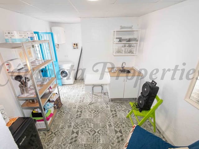 Image No.7-1 Bed Townhouse for sale