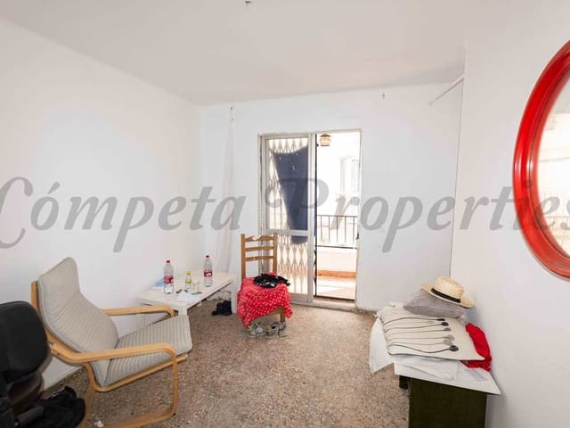 Image No.10-Townhouse for sale