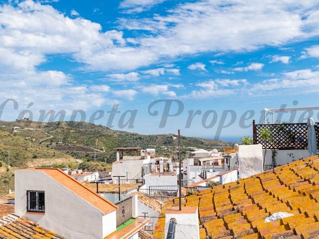 Image No.3-4 Bed Townhouse for sale