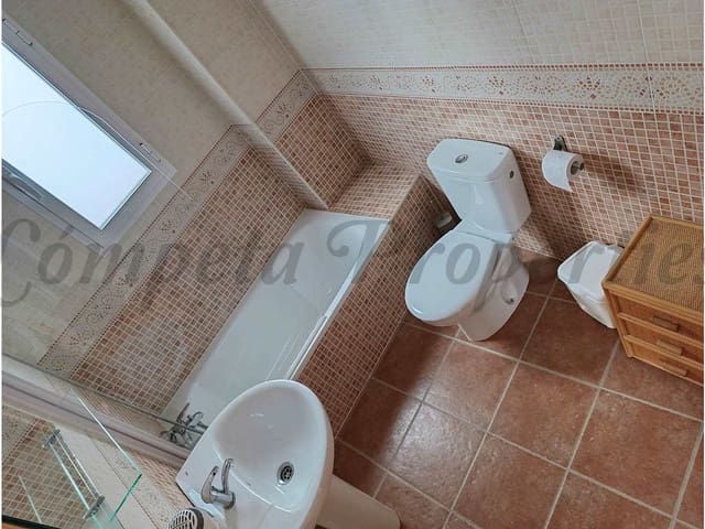 Image No.13-5 Bed Property for sale