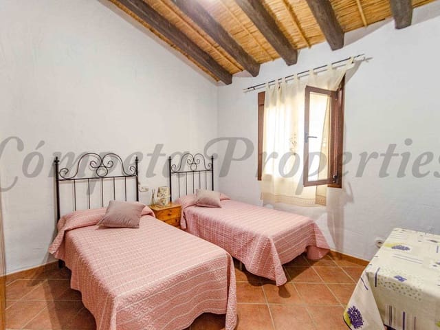 Image No.8-3 Bed Villa for sale