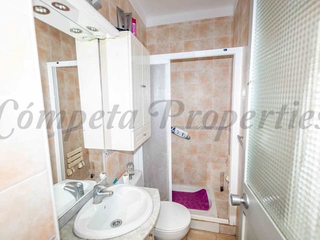 Image No.11-3 Bed Townhouse for sale