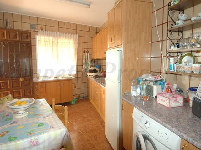 Image No.4-3 Bed Townhouse for sale