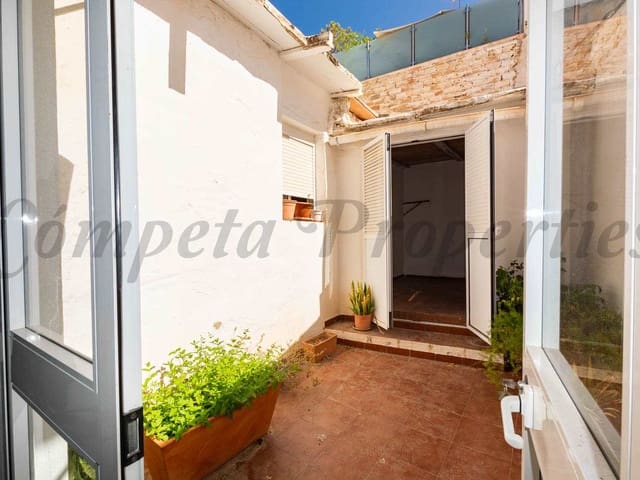 Image No.4-2 Bed Townhouse for sale