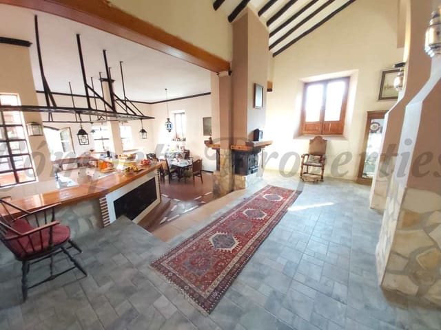 Image No.19-4 Bed Villa for sale