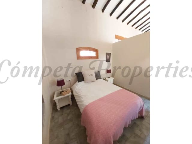 Image No.40-4 Bed Villa for sale