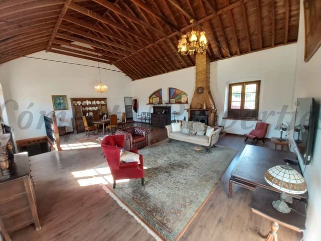 Image No.48-4 Bed Villa for sale