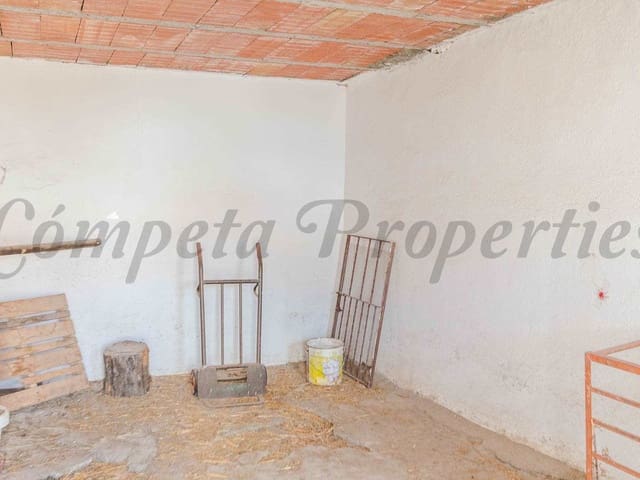 Image No.10-Townhouse for sale