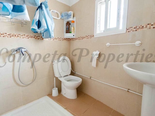 Image No.5-2 Bed Townhouse for sale