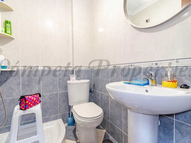 Image No.8-3 Bed Townhouse for sale