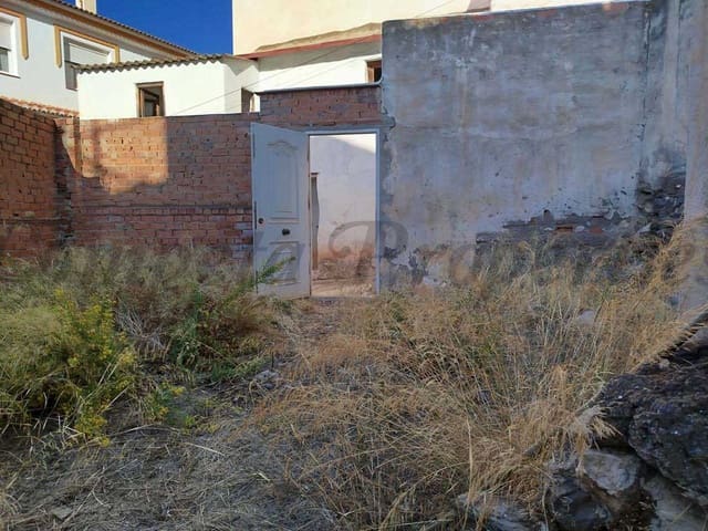 Image No.16-4 Bed Townhouse for sale