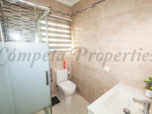 Image No.15-2 Bed Apartment for sale