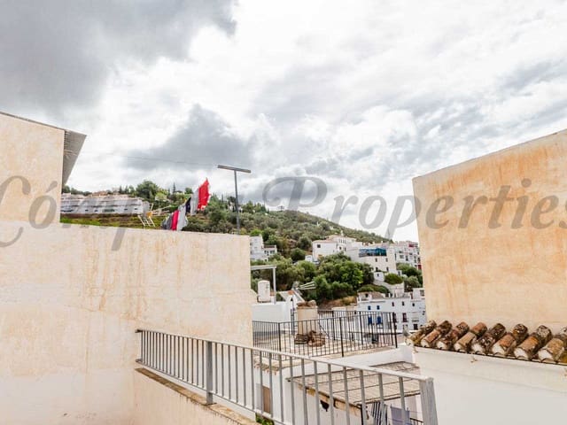 Image No.16-5 Bed Townhouse for sale