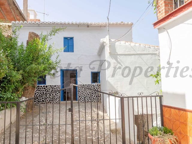 Image No.1-4 Bed Townhouse for sale