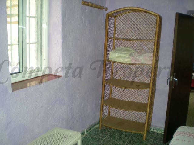 Image No.9-3 Bed Finca for sale