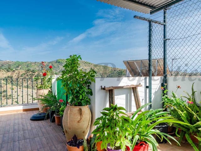 Image No.7-3 Bed Townhouse for sale