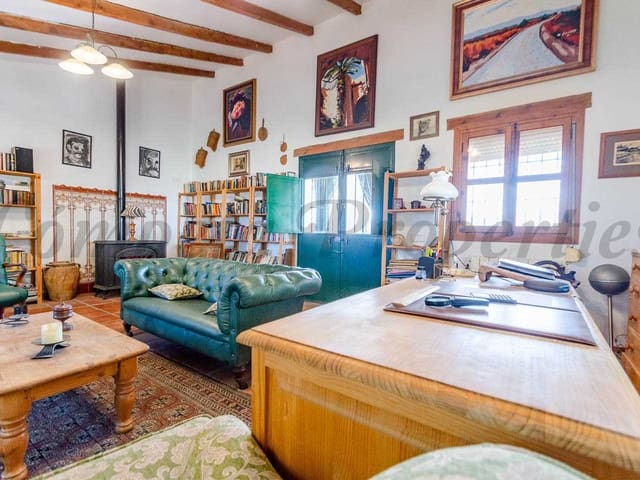 Image No.4-3 Bed Villa for sale