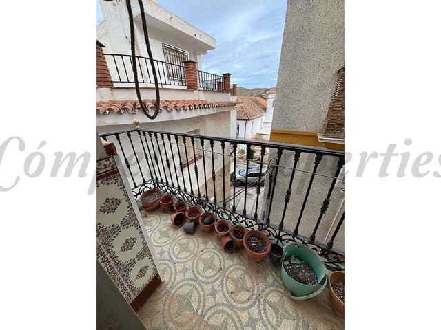 Image No.10-5 Bed Townhouse for sale