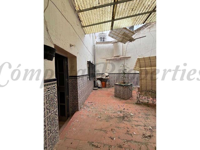 Image No.11-5 Bed Townhouse for sale