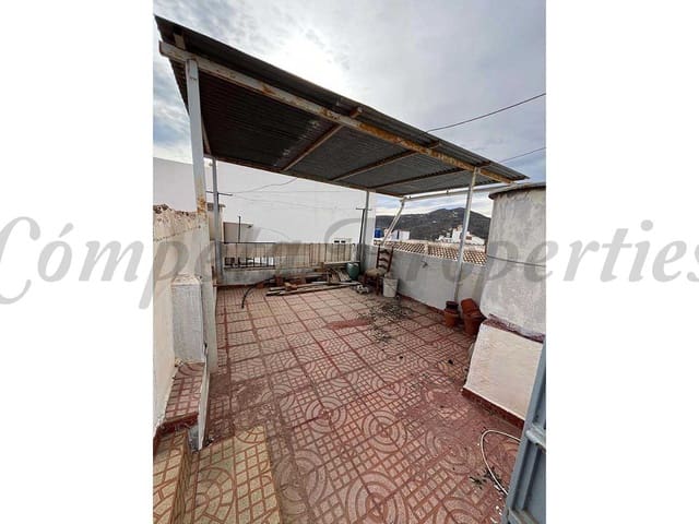 Image No.12-5 Bed Townhouse for sale