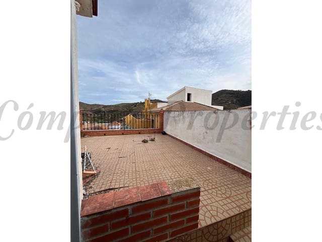 Image No.2-5 Bed Townhouse for sale