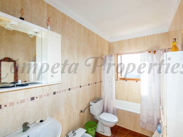 Image No.7-4 Bed Townhouse for sale