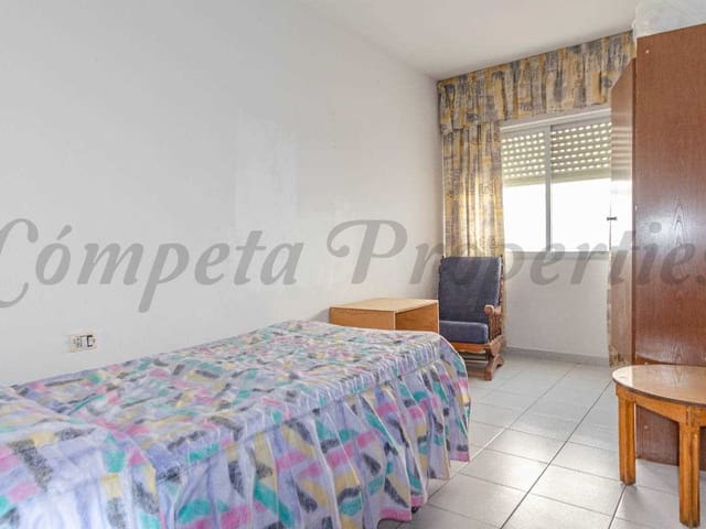 Image No.9-3 Bed Apartment for sale