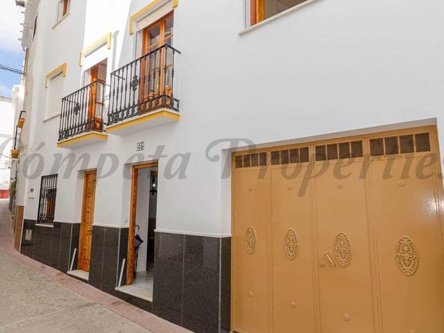 Image No.1-4 Bed Townhouse for sale