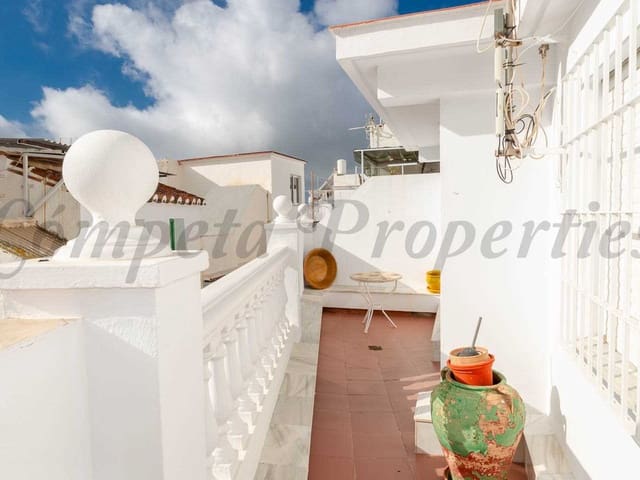 Image No.5-4 Bed Townhouse for sale