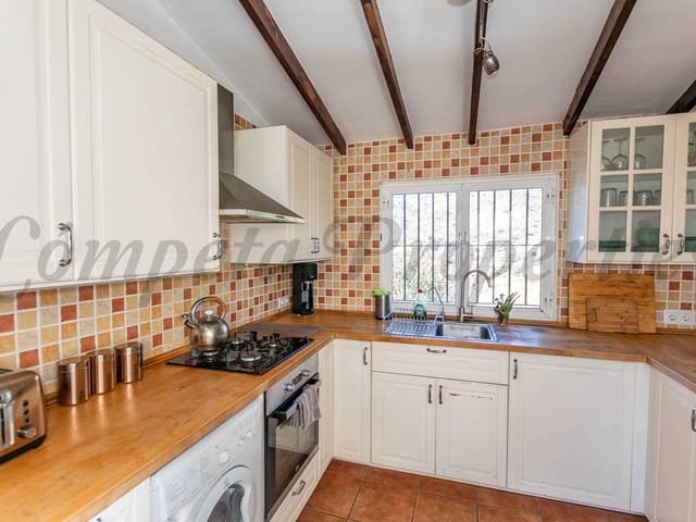 Image No.9-2 Bed Villa for sale