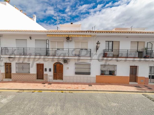 Image No.13-2 Bed Townhouse for sale