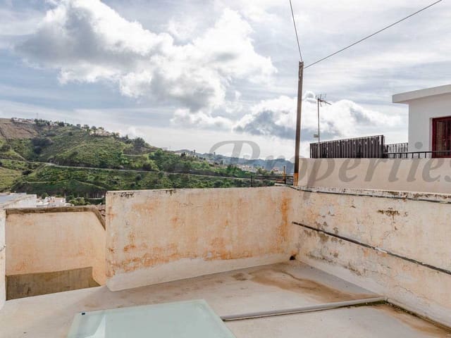 Image No.14-4 Bed Townhouse for sale