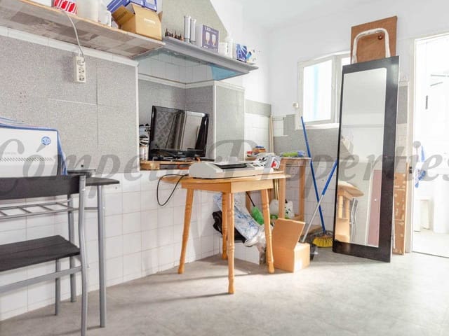 Image No.5-4 Bed Townhouse for sale