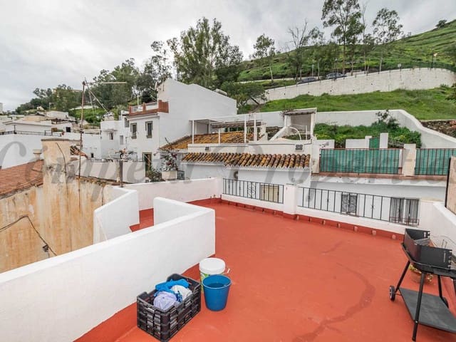 Image No.2-3 Bed Townhouse for sale