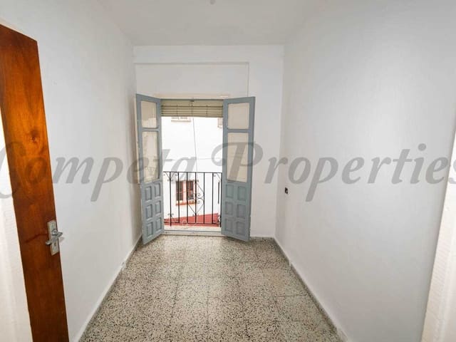 Image No.5-3 Bed Townhouse for sale