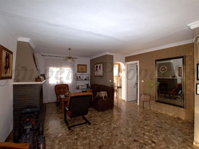 Image No.3-Propriété de 4 chambres à vendre à Cómpeta