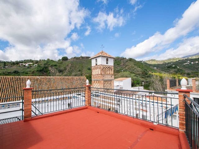 Image No.3-4 Bed Townhouse for sale