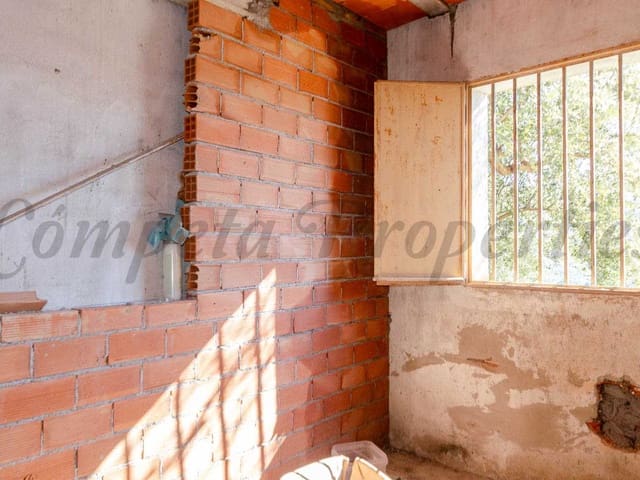 Image No.4-2 Bed Townhouse for sale