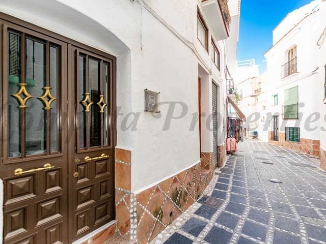 Image No.1-4 Bed Townhouse for sale