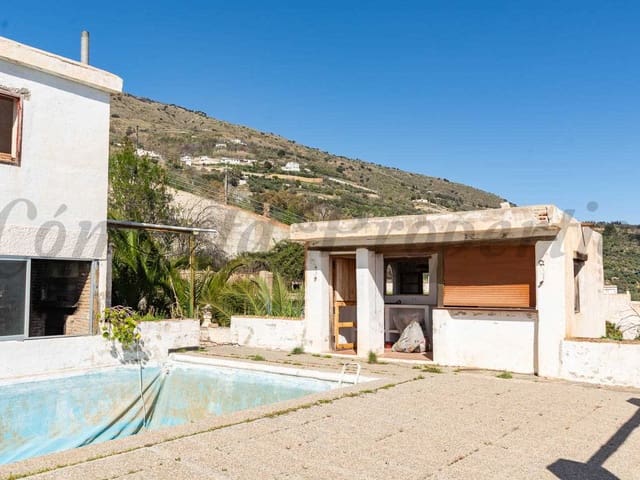 Image No.6-16 Bed Property for sale