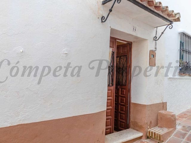 Image No.1-4 Bed Townhouse for sale