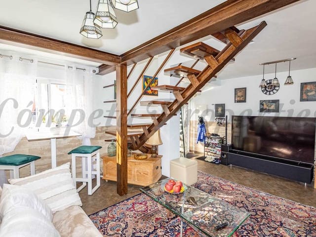 Image No.3-3 Bed Townhouse for sale