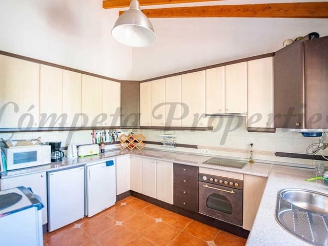 Image No.14-4 Bed Villa for sale