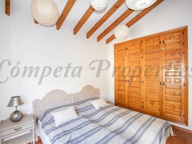 Image No.19-4 Bed Villa for sale