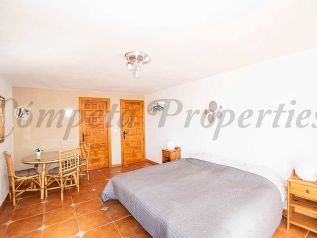 Image No.28-4 Bed Villa for sale