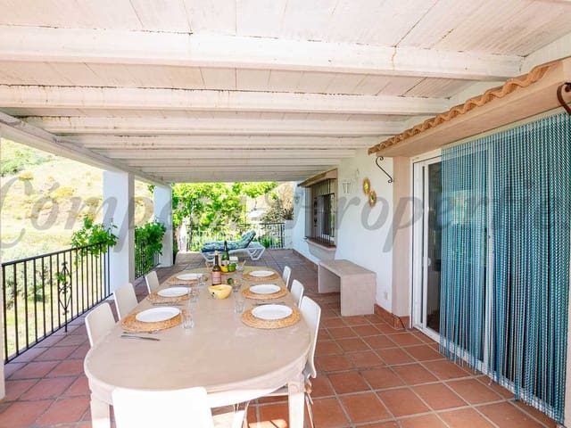 Image No.6-4 Bed Villa for sale