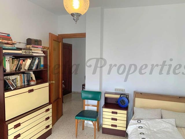 Image No.7-4 Bed Apartment for sale