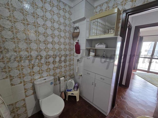 Image No.12-3 Bed Apartment for sale